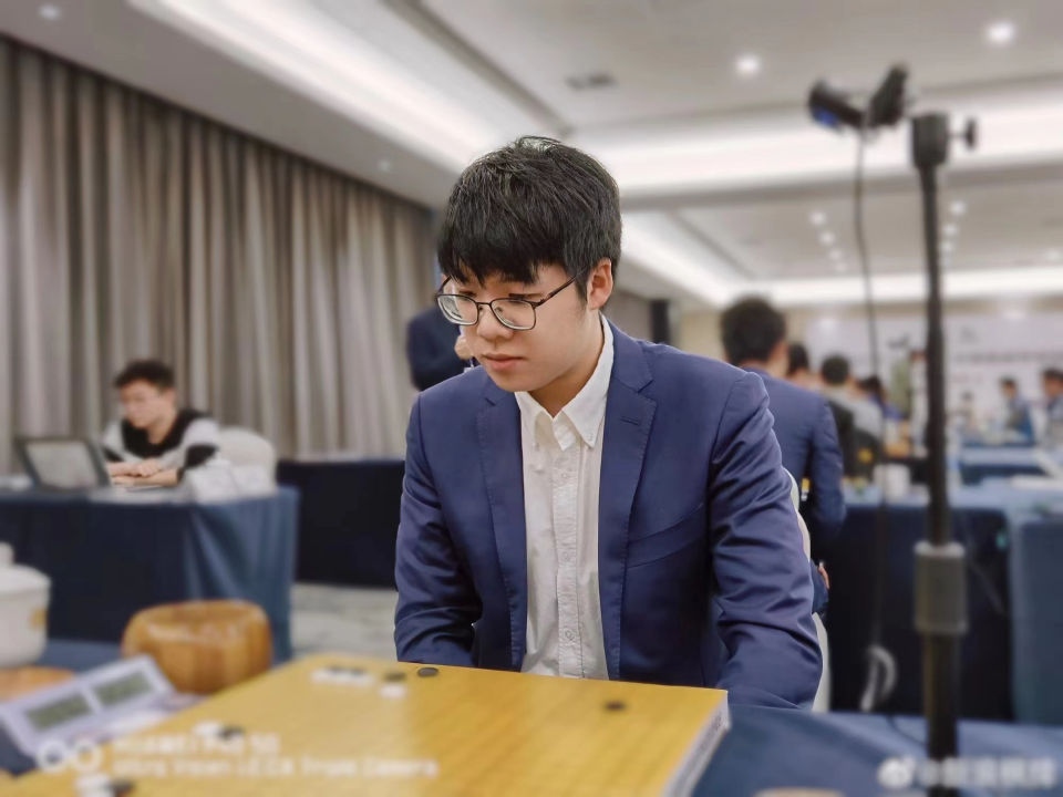 负表现中规, 杯决赛