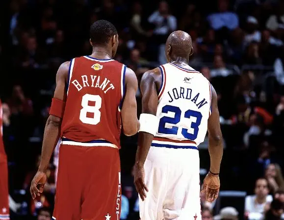 迈克尔, 节目中谈到, 后卫 迈克尔, 节目中谈到, 后卫