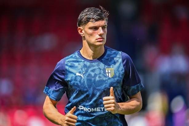 同仅剩一年, src, 万英镑 同仅剩一年, src, 万英镑