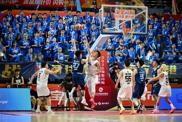 戏剧性的, 烈反扑之下