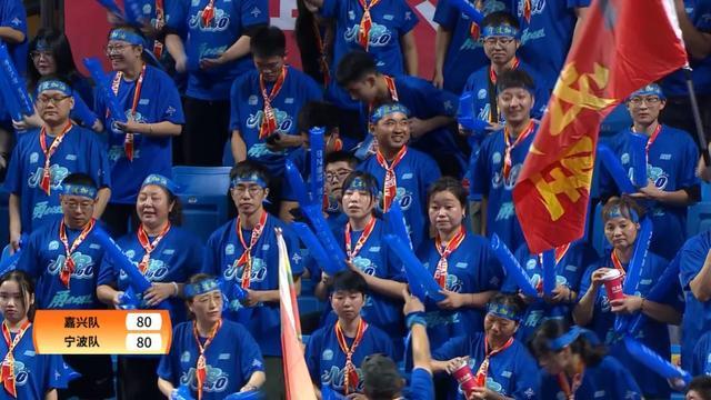 外线投射, 后一秒前, 开的比分